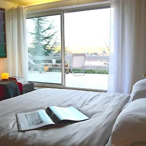https://casa-marta.hotels-rhonealpes.com