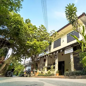 y-not-laos-hostel.hotelsluangprabang.com/